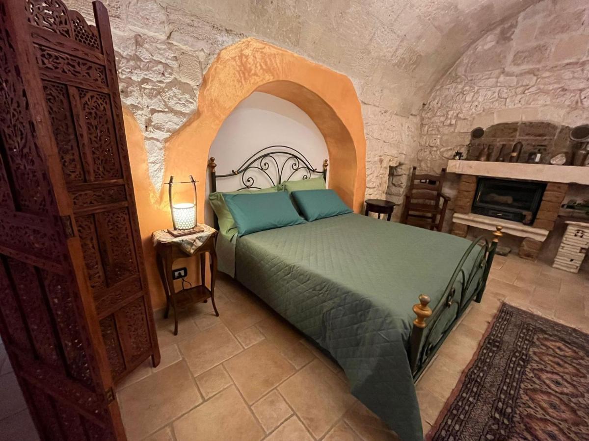 Case Vacanza E Camere In Villa Isabella Con Parcheggio Custodito E Wifi Джоя дел Коле Екстериор снимка