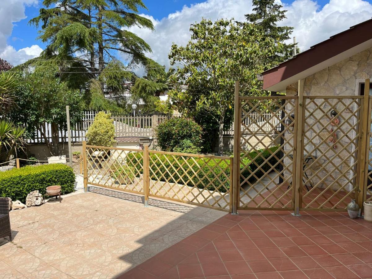 Case Vacanza E Camere In Villa Isabella Con Parcheggio Custodito E Wifi Джоя дел Коле Екстериор снимка